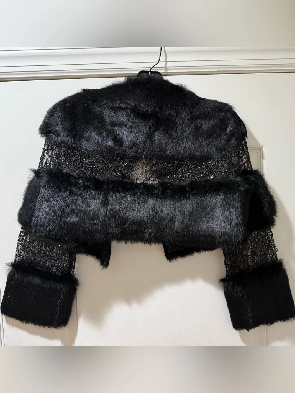 NWOT Alberto Makali genuine fur shrug XS